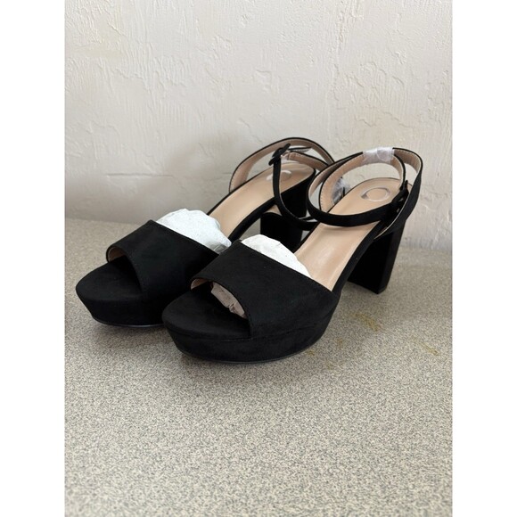 Nairri Journee Collection New In Box Womens Black Strappy Block Heels Size 8 1/2 - Picture 2 of 10